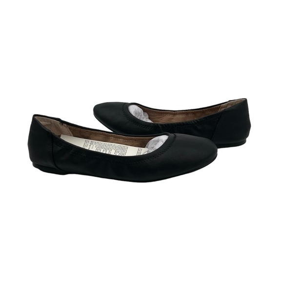NWT Amazon Essentials Black Ballet Flats Size 8 Women’s - Picture 1 of 9